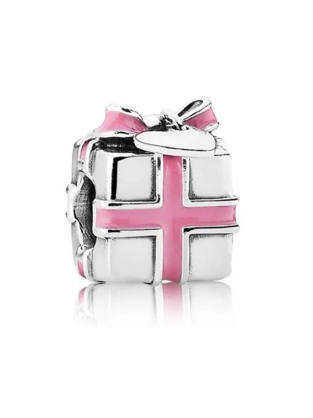 Pandora “Wrapped with Love” Charm